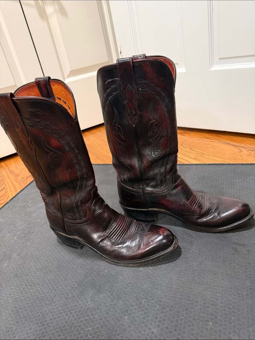 Lucchese 1883 Black Cherry Leather Western Cowboy Boots size 9